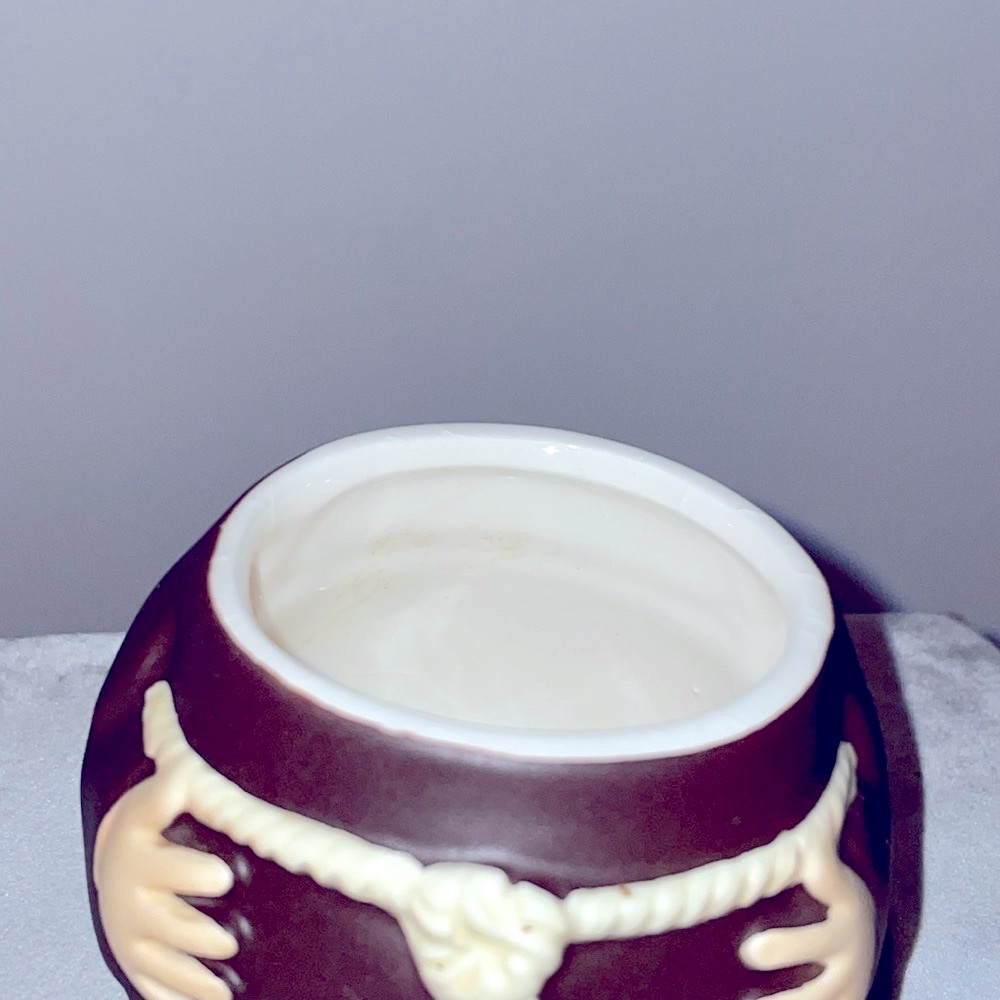 Vintage Goebel Friar Tuck Creamer & Sugar Hummel Figurines Original Pamphlet EUC - Picture 5 of 16
